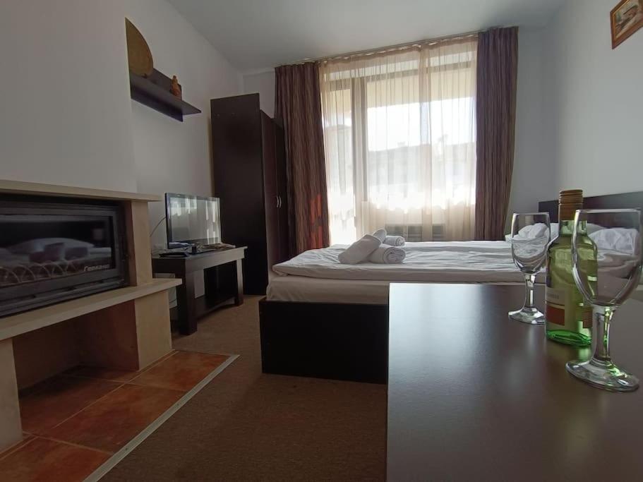 Студио В Хотел Мария Антоанета Bansko Exteriör bild