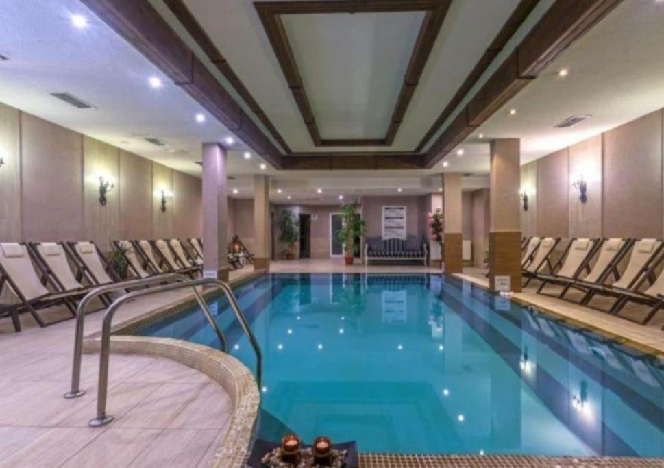 Студио В Хотел Мария Антоанета Bansko Exteriör bild